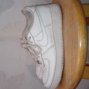 Nike Air Force 1 Size 6.5 Cor White